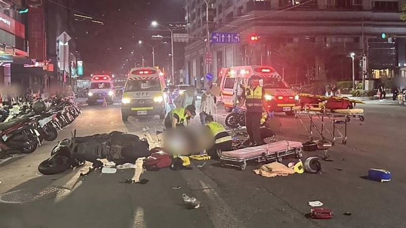 騎重機上班遇死劫！他頭重創…店門口斷氣