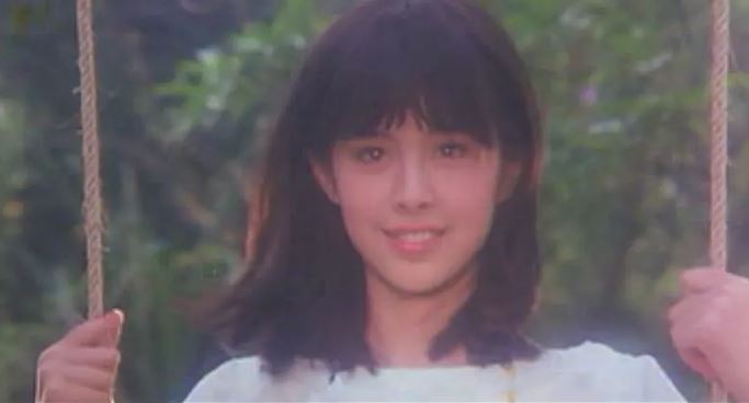 王祖賢公開後半生要注意這3件事 這4個字曝光她今後的心情。圖為 王祖賢處女作《今年的湖畔會很冷》 演女鬼若萍。(圖/翻攝自豆瓣電影)