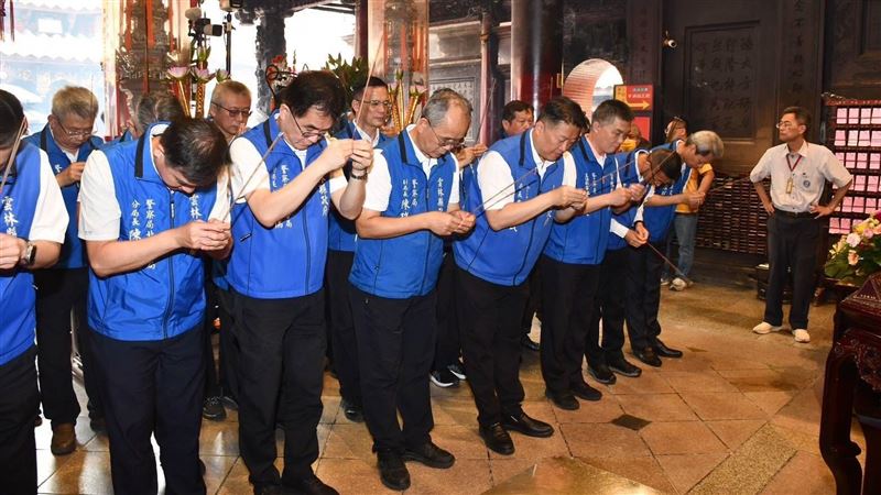 雲林警喜迎白沙屯媽祖　攜手打詐守護鄉親