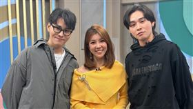 路怡珍深受展榮（左）、展瑞感動。（圖／高點電視台、路怡珍提供）