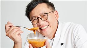 詹姆士捲入金錢糾紛。（圖／詹麵、詹醬提供）