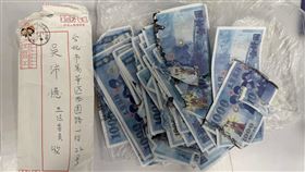 服務處收焚燒過冥紙，吳沛憶發文表示，「已報案絕不畏懼」。（圖／翻攝自吳沛憶臉書）