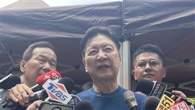 ▲趙少康、戴錫欽等聲援罷免吳沛憶團。（圖／記者蘇晏男攝影）