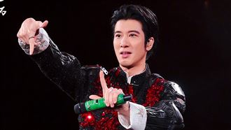 王力宏離婚4年新歡曝光！長髮激似前妻