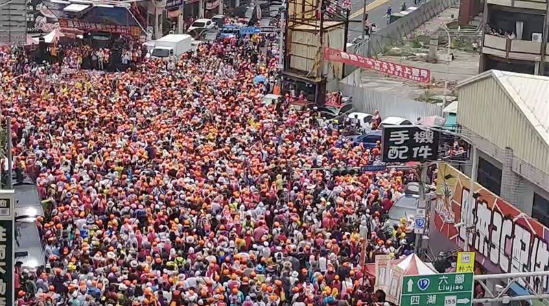 朝天宮湧25萬人潮！空拍畫面曝：震撼人心