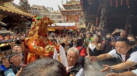 白沙屯媽祖抵雲林北港朝天宮  數十萬