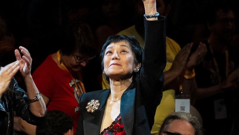 張艾嘉從影54年獲終身成就獎　千人鼓掌