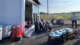 車禍,重機駕訓班,自撞,失控,挖苦