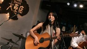 袁漠遙出道首場音樂會。(圖／周子娛樂提供)