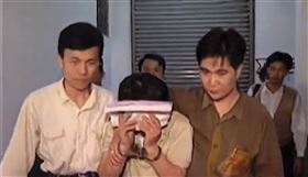 性侵殺人後還用餐　冷血凶手曝剝臉皮動機