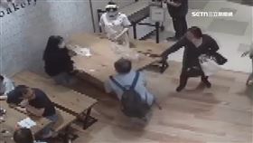 知名生吐司店被翻桌　店長遭拐杖毆打