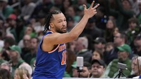 ▲布朗森（Jalen Brunson）並列全場最高29分，尼克逆轉塞爾提克。（圖／美聯社／達志影像）