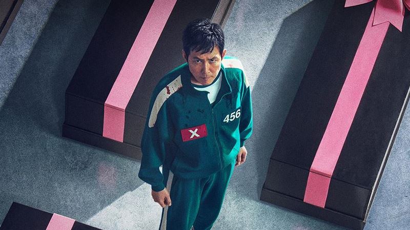 魷魚遊戲3曝光　李政宰滿身血棺材醒來