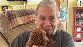 查理斯卡利斯。（圖／翻攝自IG@mrsweaver622）