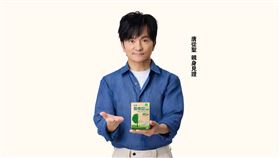 唐從聖推廣保健食品　傳遞「趁年輕存老本」的健康理念（業配勿用）