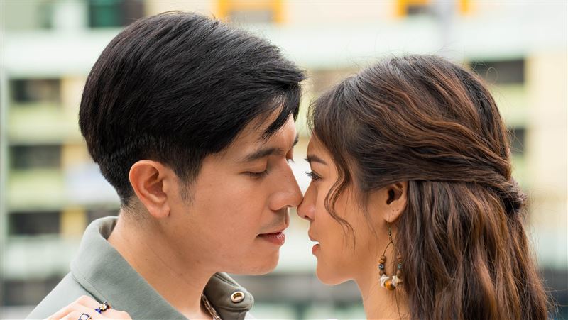 床戰國民男神！百大美女張金珠親吻擦愛火