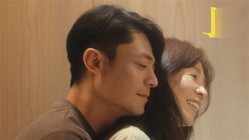 和霍建華見面就拍婚紗！影后驚呼：合理？