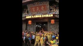 ▲白沙屯媽祖駐駕松柏嶺受天宮。（圖／寶島神很大）