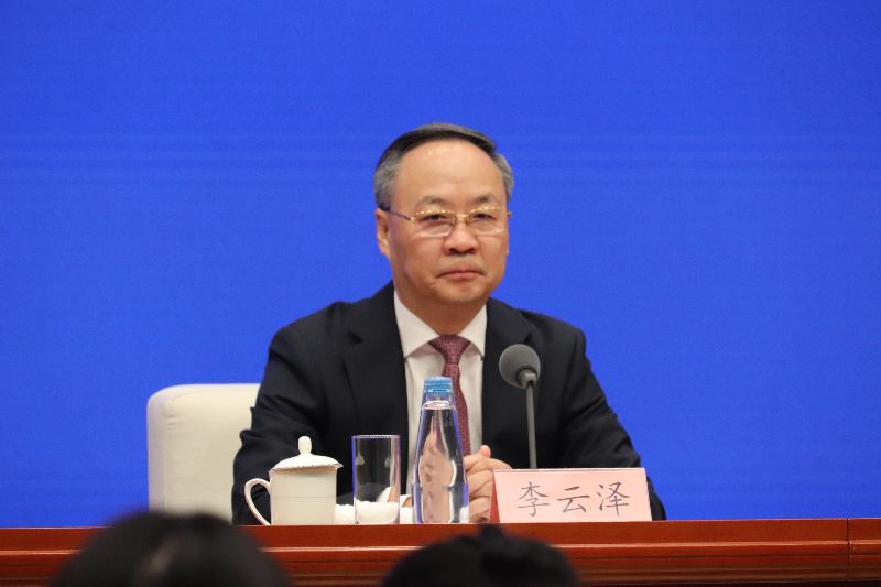 中國國家金融監管總局長李雲澤因涉嫌協助酒駕或毒駕的兒子擺平事件而遭降職。（圖／中央社）