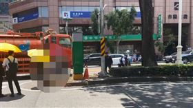 車禍,老翁,灑水車,高雄市