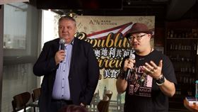 ▲奧地利主台辦事處處長 Christian Helbig 何士誠處長。（圖／ABV餐酒館提供） 