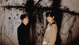 周渝民、薛仕凌接受《ELLE》雜誌專訪。（圖／國際中文版雜誌提供）