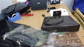 1名德國籍男子為獲得230萬美元報酬，替販毒集團運輸裝有海洛因的行李至台灣，在桃園機場被查獲，檢方8日偵結，依違反毒品危害防制條例起訴。（翻攝照片）中央社記者葉臻傳真 114年5月8日