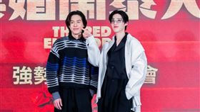 《冥婚鬧泰大》Billkin與PP Krit。（圖／金盞花大影業提供）