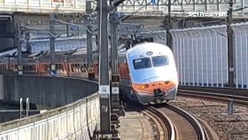 R普悠卡隧道1800