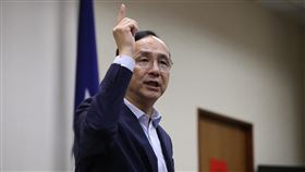 朱立倫過往還曾經因為言行「稍微」嚴謹一點，所以被稱為「正常倫」過。（圖／翻攝自朱立倫臉書）