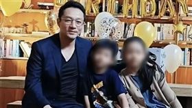 據悉汪小菲已決定將二個孩子帶去北京生活。（翻攝自汪小菲微博）