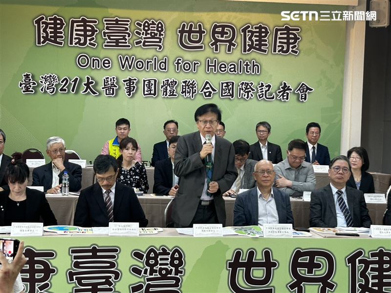 周慶明表示,台灣持續為全球健康作出實質貢獻,卻長期被排除在全球公共衛生體系之外,明顯違背WHO「健康為基本人權」的普世價值。(圖/記者簡浩正攝影)