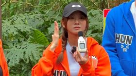 蔡黃汝錄影秒泛淚。（圖／中視提供）