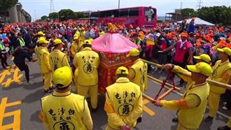 白沙屯媽祖亂象！他氣炸：蹧蹋別人愛心