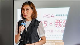 郎祖筠分享自身照顧經驗及鼓勵所有照顧者。（圖／華科基金會提供）