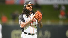 ▲統一獅飛力獅突然手指流血，無緣挑戰兄弟象傳奇紀錄。（圖／統一獅提供）