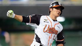 ▲統一獅陳鏞基炸裂追平轟。（圖／統一獅提供）