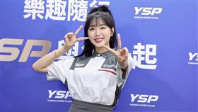 ▲啦啦隊女神安芝儇擔任一日店長。（圖／記者鄭孟晃攝影）