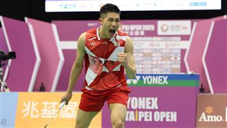 周天成36歲依舊勇　內戰林俊易直落二晉級