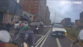 ▲新北鄭男與林男發生行車糾紛，竟持電器工事用刀砍傷對方。（圖／翻攝畫面）