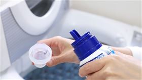 衣服洗後沾滿衛生紙屑　達人：3神招救援