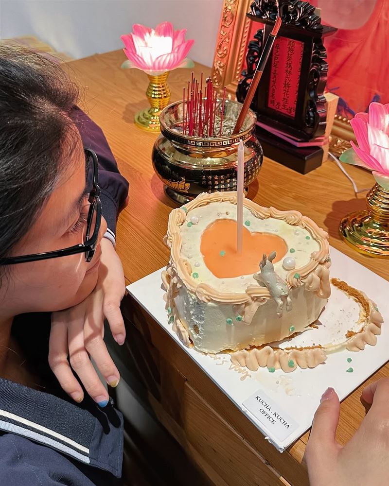 嘎妹母親節盼嘎嬤入夢,回憶生前相處點滴。(圖/翻攝自IG @iris.416)