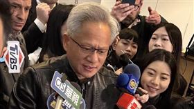 ▲黃仁勳十年來首度調薪，2025財年黃仁勳總薪酬達4990萬美元，創近年新高，反映其在輝達的重要地位。（圖／記者師瑞德攝影）