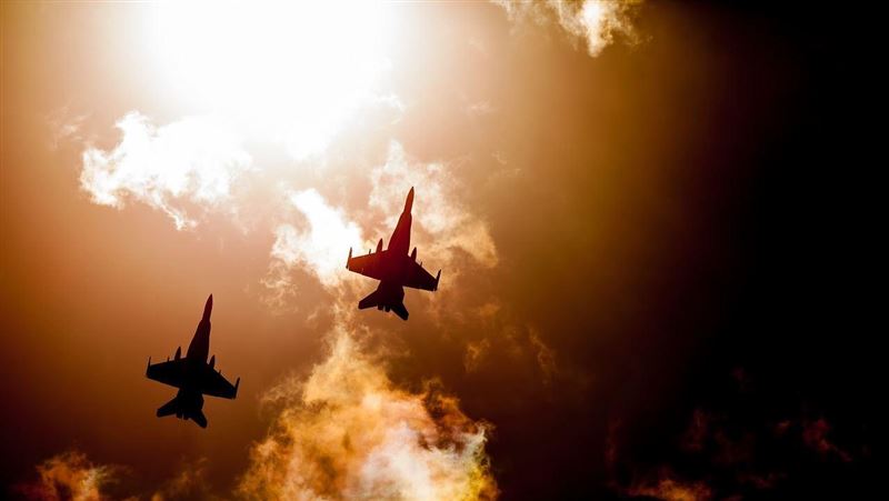 2台人在韓被逮！無視禁令非法偷拍美戰機