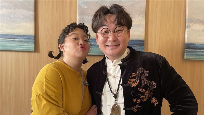 八點檔男星太寵女兒！準備整櫃零食被塞爆