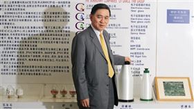 王文洋為宏仁集團總裁，兩岸都有事業。