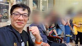 徐少東,媽祖,三聯集團,中共,高雄,手機,總統大選,吸金,民調,北港朝天宮,粉紅超跑。（圖／翻攝自徐少東臉書）