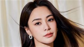 阿嬌鍾欣潼與賴弘國結婚14個月便離婚收場。（翻攝自阿嬌IG）