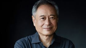 李安導演首度參與策劃「2025金馬經典影展：不是冤家不聚頭」節目選片。（圖／金馬執委會提供） 