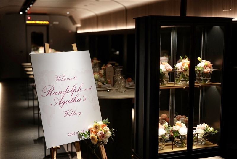 君品Collection的「鐵道婚禮專車」為新人打造一場「行進中的婚禮旅行」。（圖／雲品國際提供）